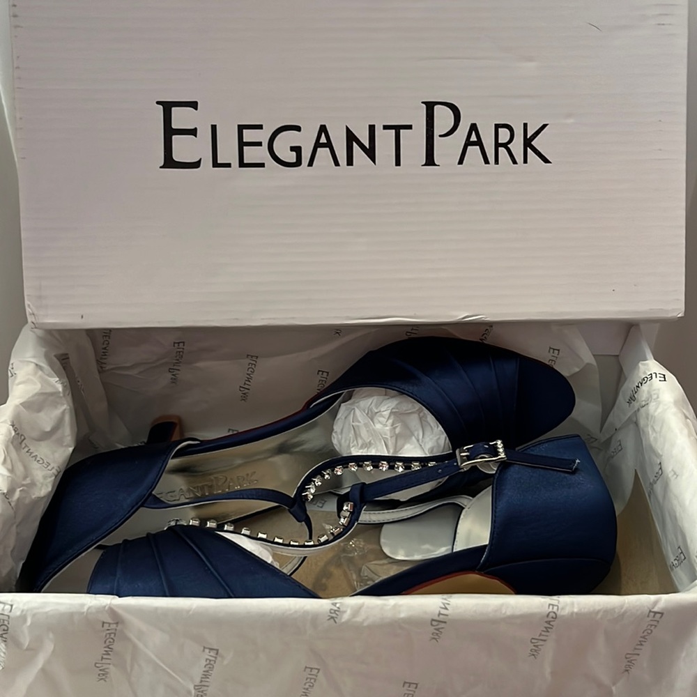 Elegant Park dress shoes in navy blue with rhinestone accents. Brand new. 1